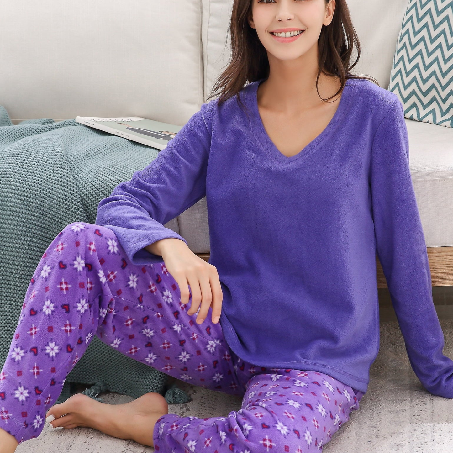 Women's Fleece Pajama Set – Long Sleeve V-Neck Top and Printed Lounge Pants