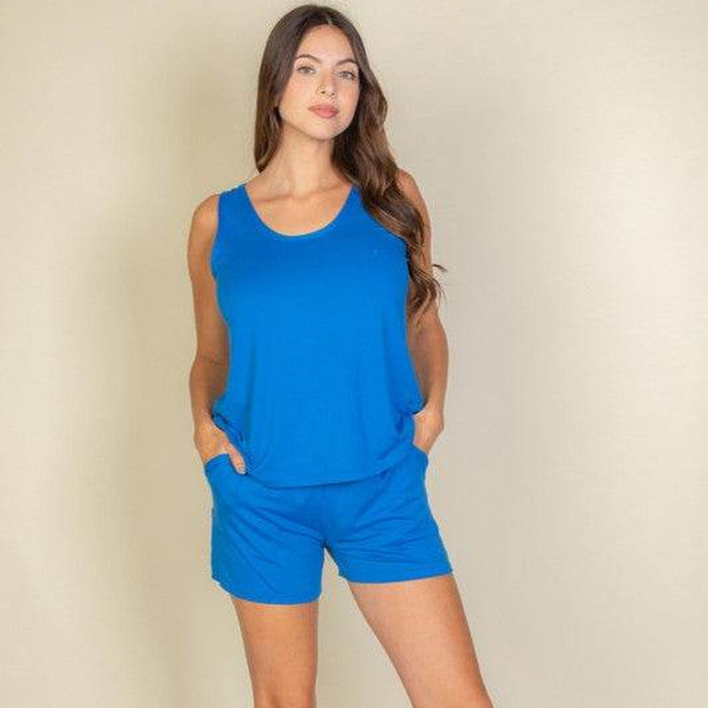 Women’s 2-Piece Lounge Set – Scoop Neck Tank Top & Mini Shorts with Pockets