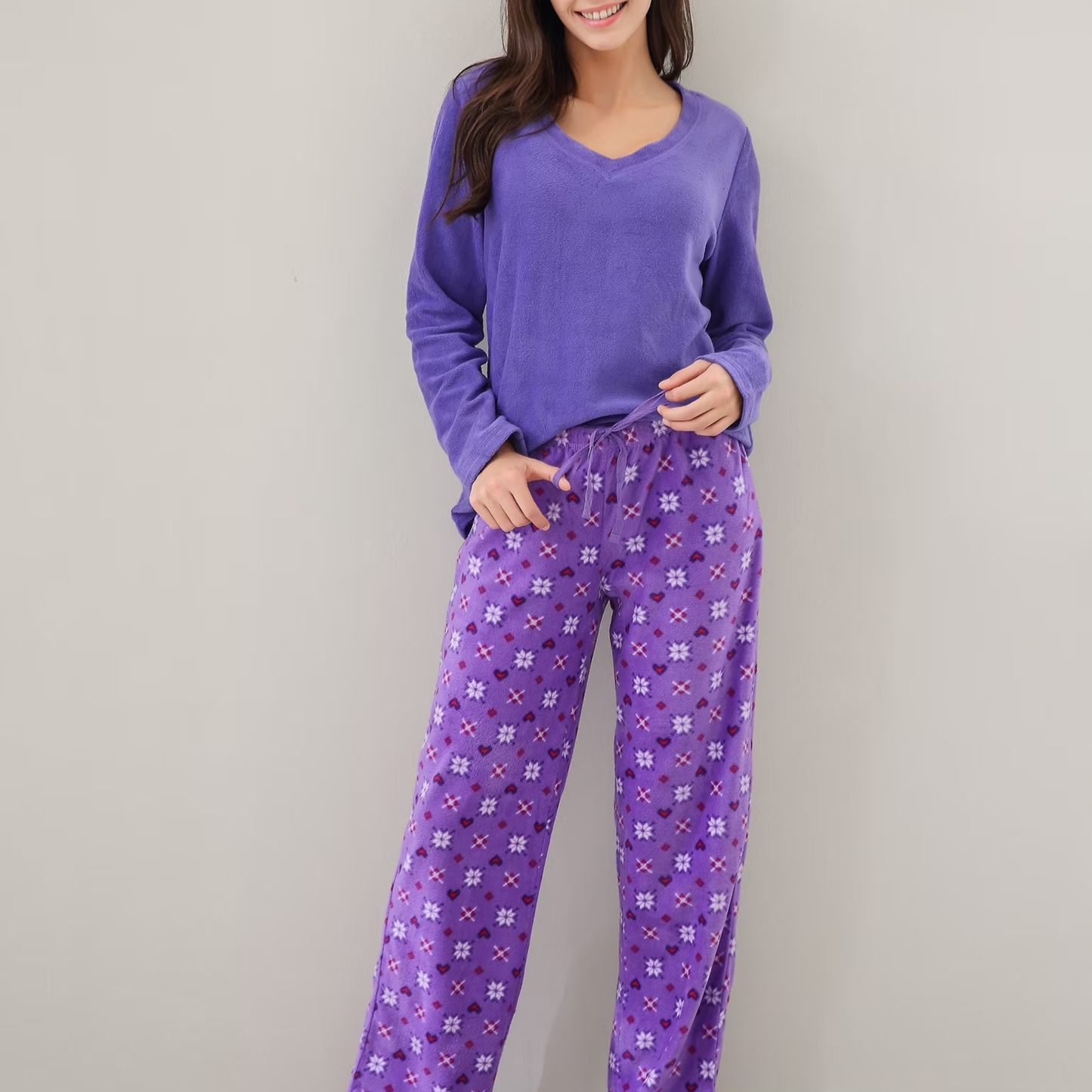 Women's Fleece Pajama Set – Long Sleeve V-Neck Top and Printed Lounge Pants