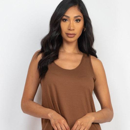 Women’s 2-Piece Lounge Set – Scoop Neck Tank Top & Mini Shorts with Pockets